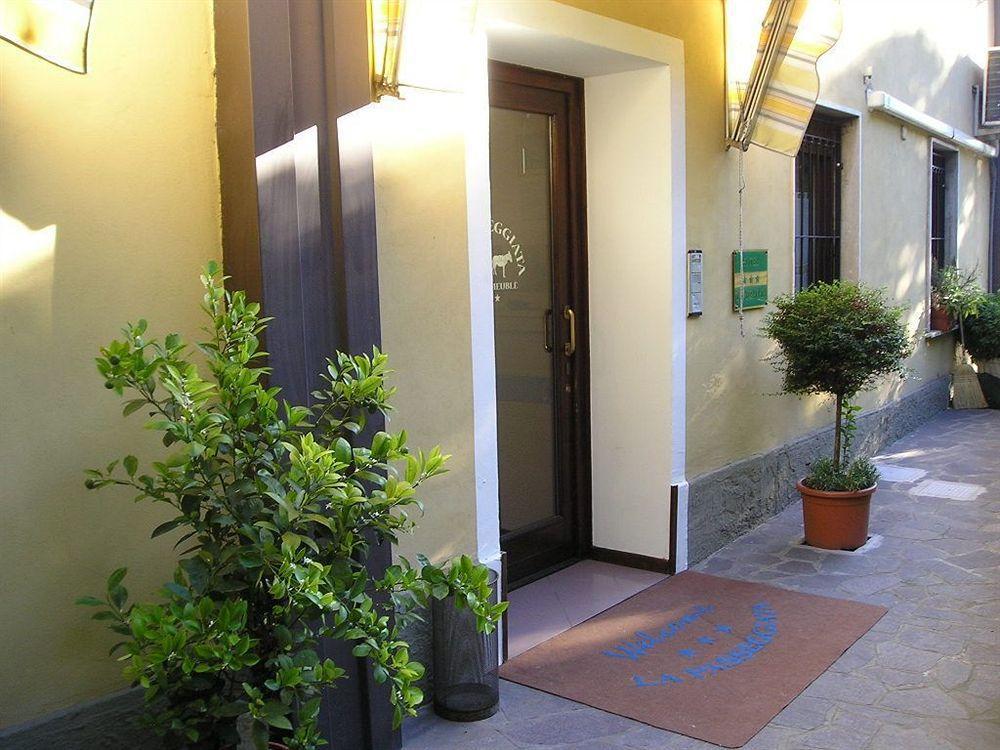 Hotel La Passeggiata Desenzano del Garda Exterior foto